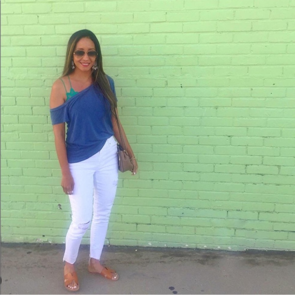 American Eagle off shoulder knit top